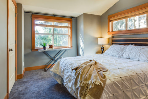 Bed Comforter - Best Down Alternative Comforter